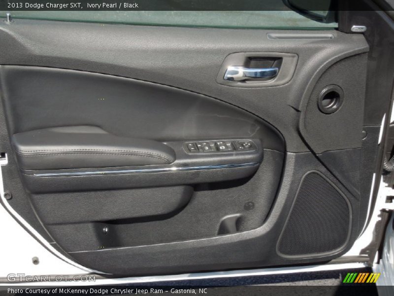 Ivory Pearl / Black 2013 Dodge Charger SXT