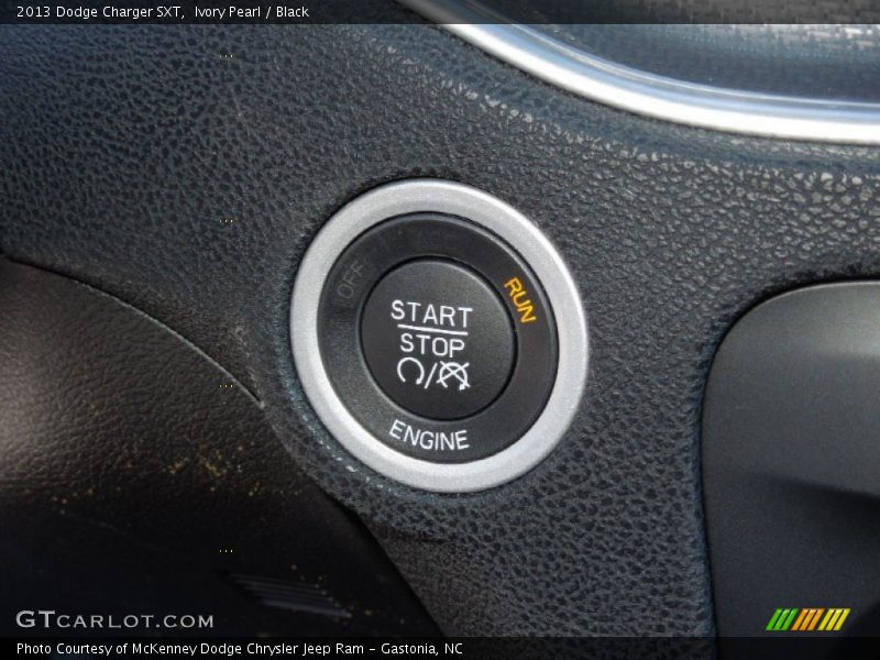 Ivory Pearl / Black 2013 Dodge Charger SXT