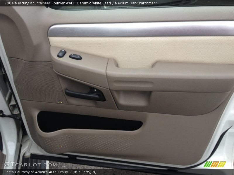 Ceramic White Pearl / Medium Dark Parchment 2004 Mercury Mountaineer Premier AWD
