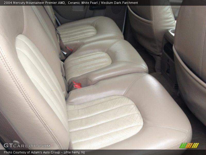 Ceramic White Pearl / Medium Dark Parchment 2004 Mercury Mountaineer Premier AWD