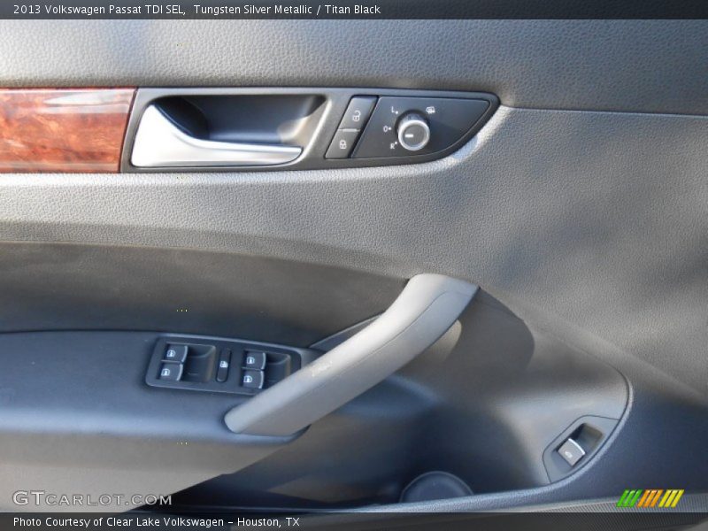 Tungsten Silver Metallic / Titan Black 2013 Volkswagen Passat TDI SEL