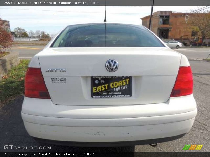 Campanella White / Black 2003 Volkswagen Jetta GLS Sedan