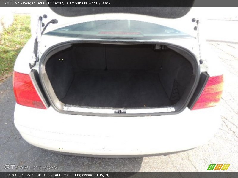 Campanella White / Black 2003 Volkswagen Jetta GLS Sedan
