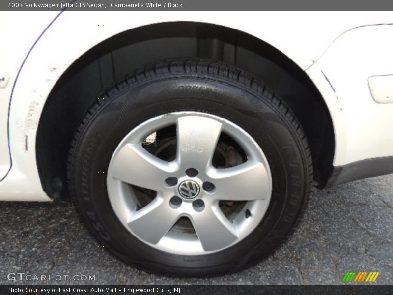 Campanella White / Black 2003 Volkswagen Jetta GLS Sedan