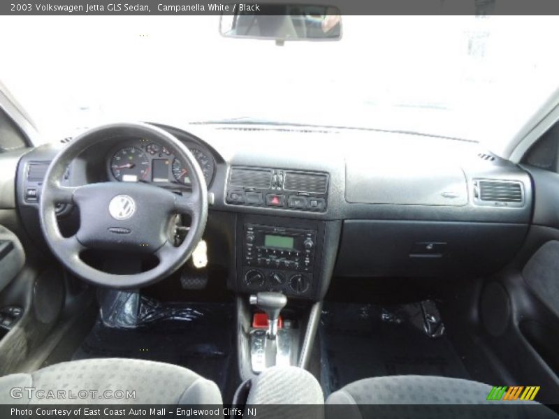 Campanella White / Black 2003 Volkswagen Jetta GLS Sedan