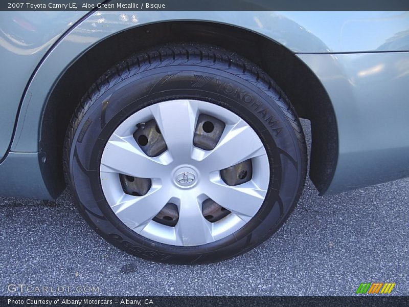 Aloe Green Metallic / Bisque 2007 Toyota Camry LE