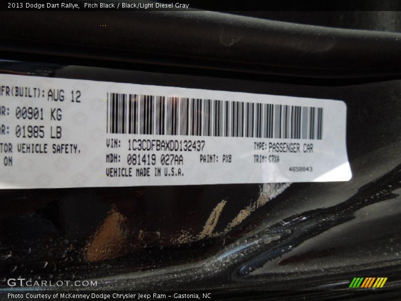 Pitch Black / Black/Light Diesel Gray 2013 Dodge Dart Rallye