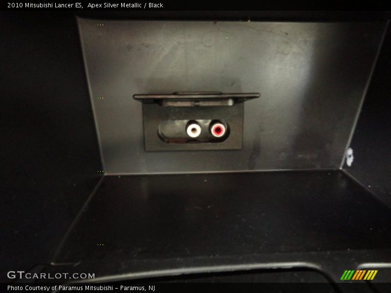 Apex Silver Metallic / Black 2010 Mitsubishi Lancer ES
