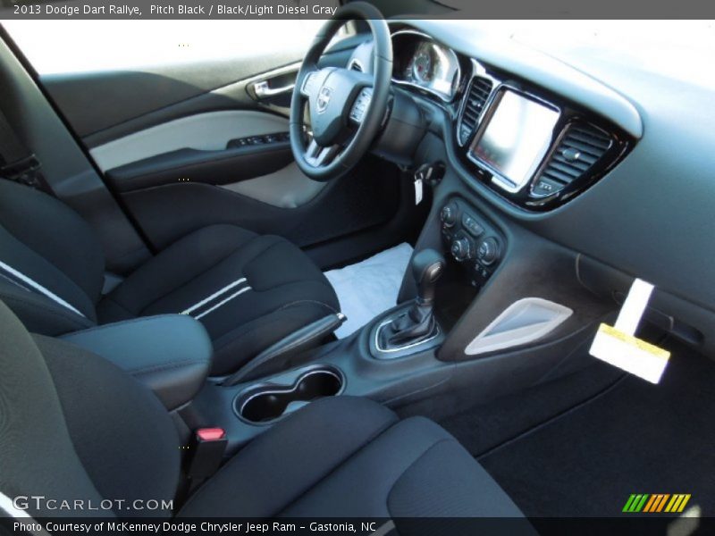 Pitch Black / Black/Light Diesel Gray 2013 Dodge Dart Rallye