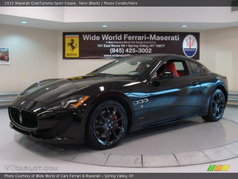 Nero (Black) / Rosso Corallo/Nero 2013 Maserati GranTurismo Sport Coupe