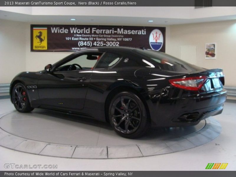 Nero (Black) / Rosso Corallo/Nero 2013 Maserati GranTurismo Sport Coupe