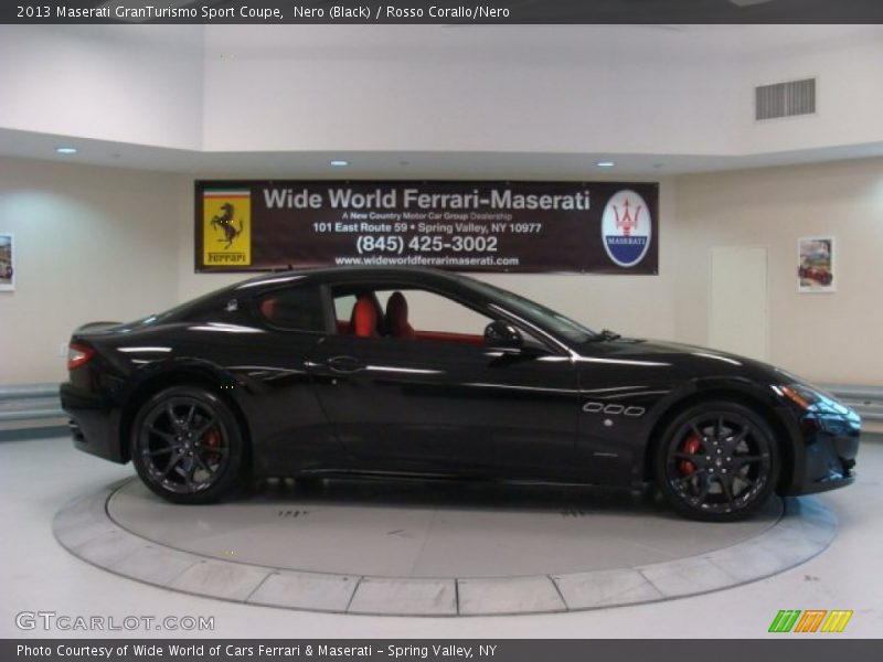 Nero (Black) / Rosso Corallo/Nero 2013 Maserati GranTurismo Sport Coupe