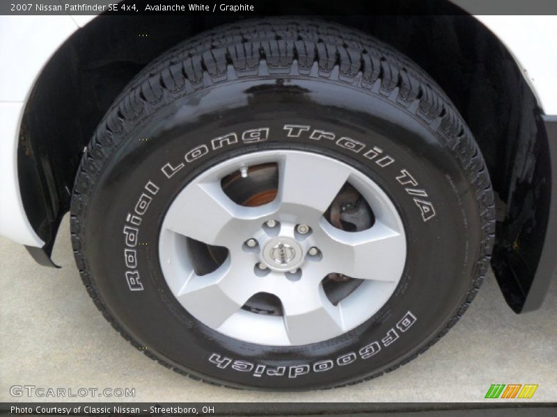 Avalanche White / Graphite 2007 Nissan Pathfinder SE 4x4