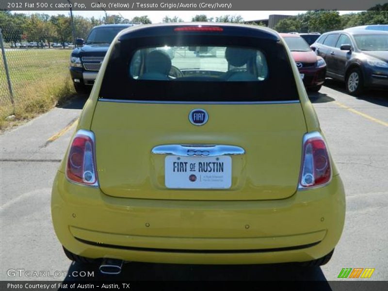 Giallo (Yellow) / Tessuto Grigio/Avorio (Grey/Ivory) 2012 Fiat 500 c cabrio Pop