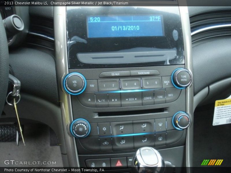 Champagne Silver Metallic / Jet Black/Titanium 2013 Chevrolet Malibu LS