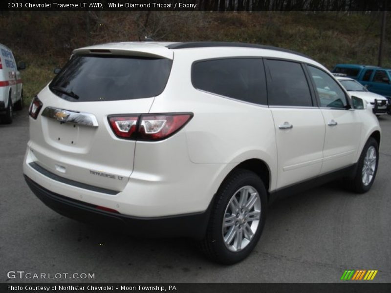 White Diamond Tricoat / Ebony 2013 Chevrolet Traverse LT AWD