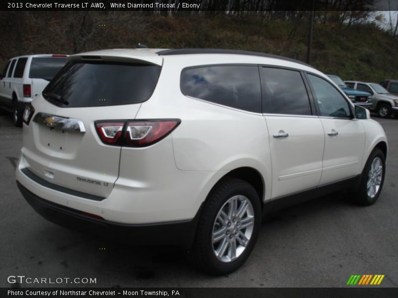 White Diamond Tricoat / Ebony 2013 Chevrolet Traverse LT AWD