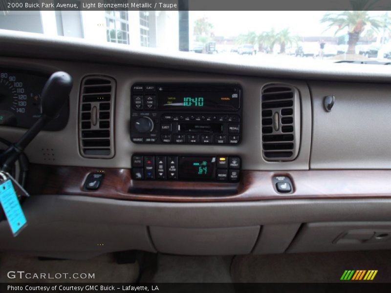 Light Bronzemist Metallic / Taupe 2000 Buick Park Avenue