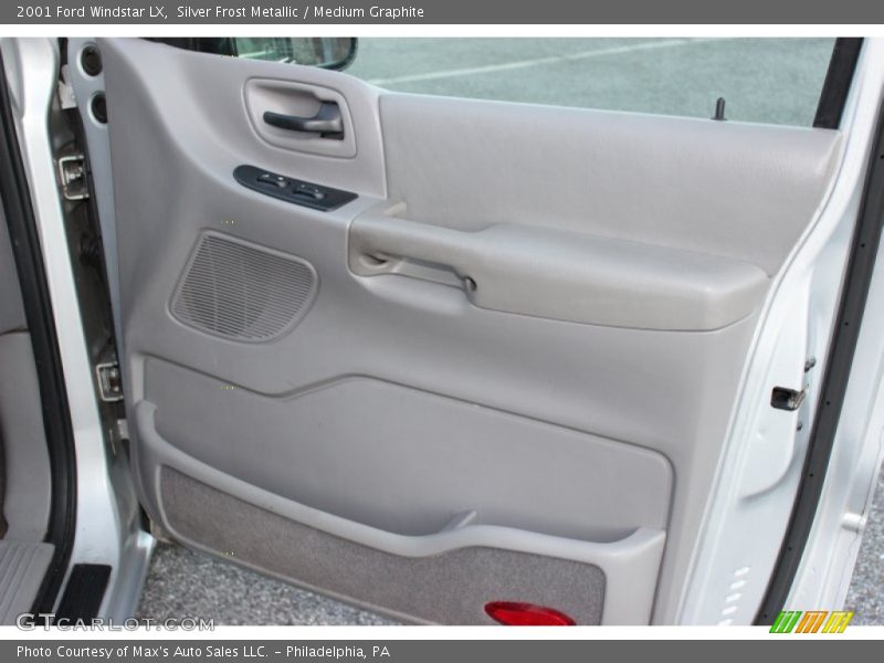 Silver Frost Metallic / Medium Graphite 2001 Ford Windstar LX