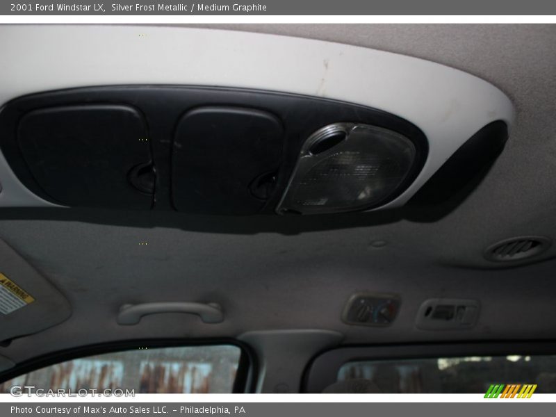 Silver Frost Metallic / Medium Graphite 2001 Ford Windstar LX