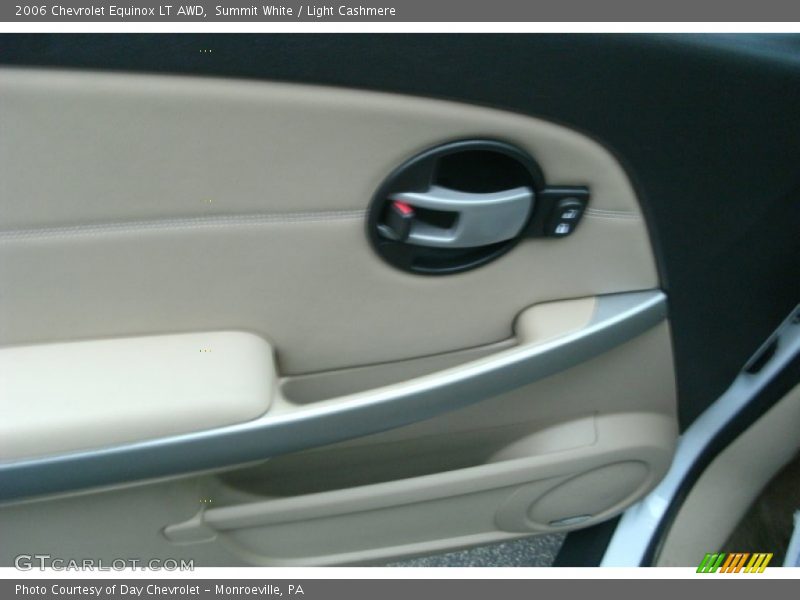 Summit White / Light Cashmere 2006 Chevrolet Equinox LT AWD