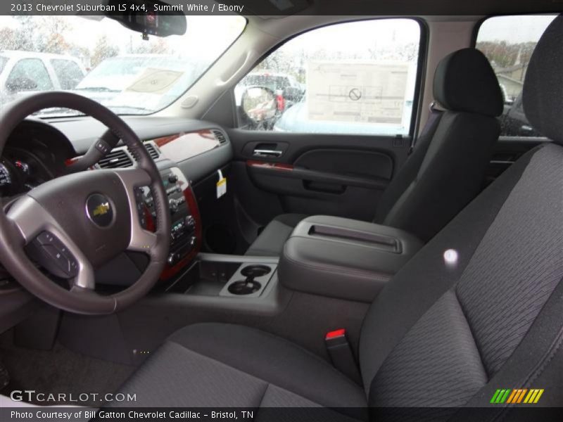 Summit White / Ebony 2013 Chevrolet Suburban LS 4x4