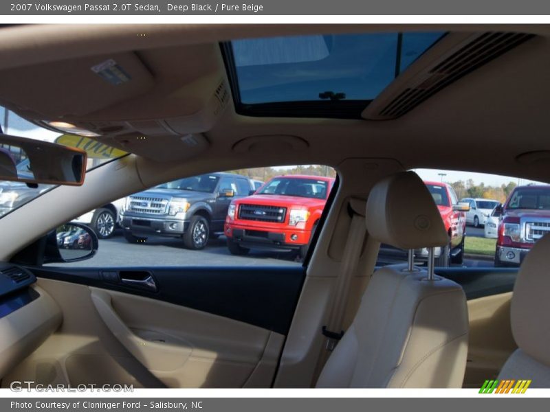 Deep Black / Pure Beige 2007 Volkswagen Passat 2.0T Sedan