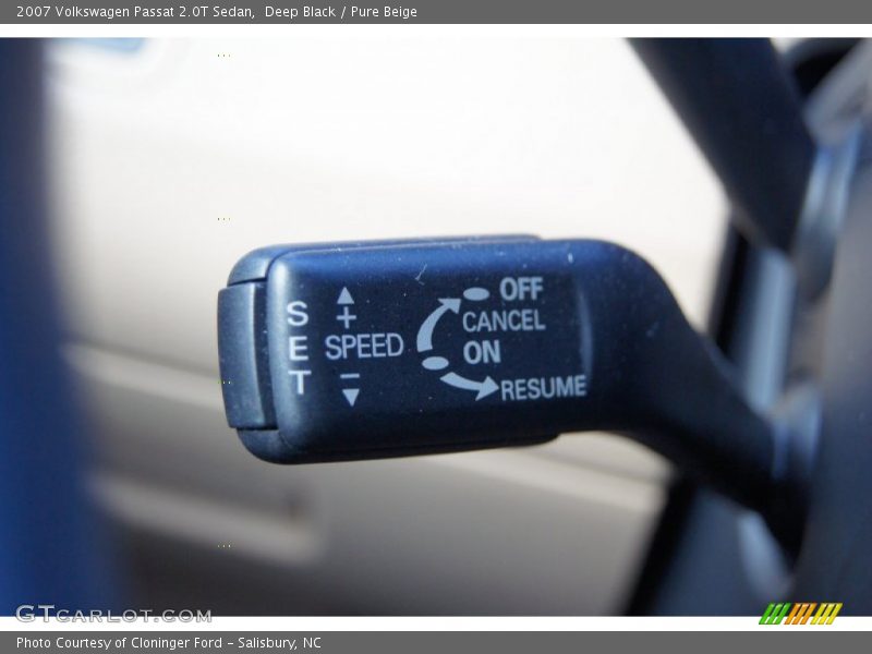 Deep Black / Pure Beige 2007 Volkswagen Passat 2.0T Sedan