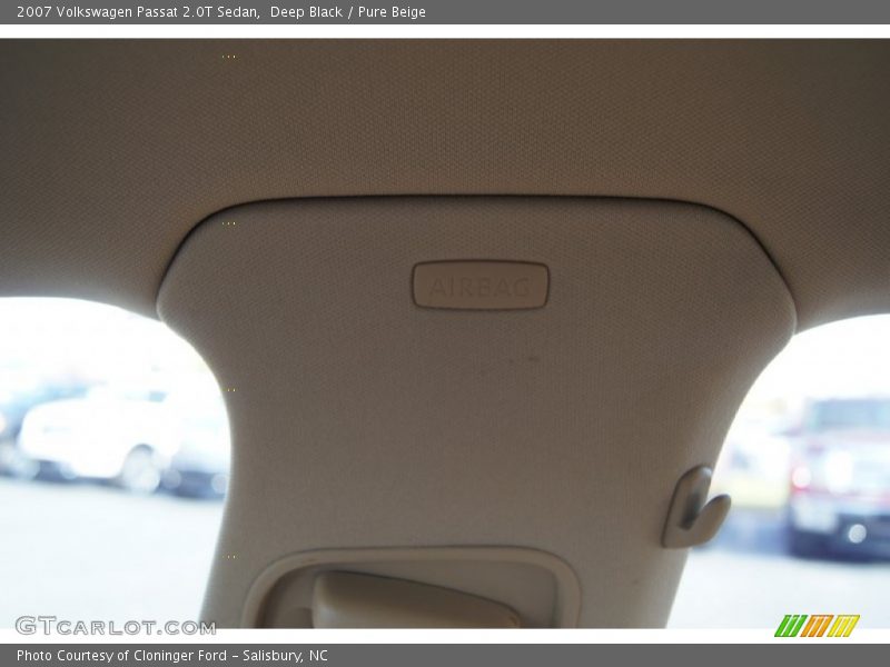 Deep Black / Pure Beige 2007 Volkswagen Passat 2.0T Sedan