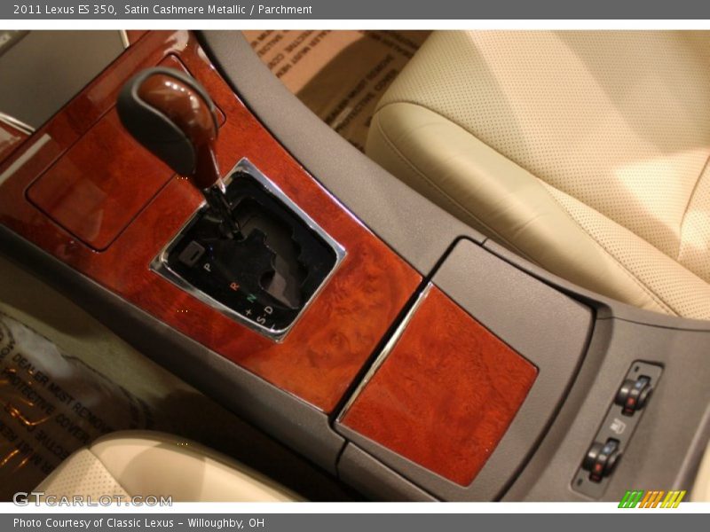 Satin Cashmere Metallic / Parchment 2011 Lexus ES 350
