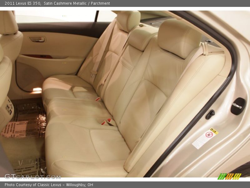 Satin Cashmere Metallic / Parchment 2011 Lexus ES 350