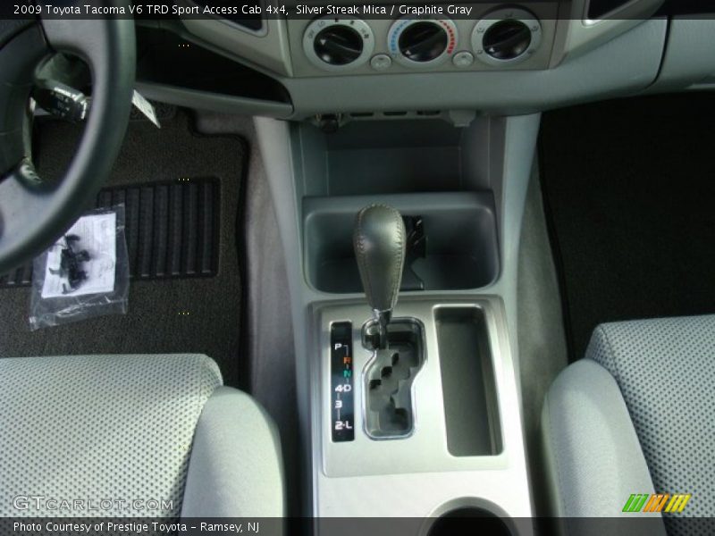 Silver Streak Mica / Graphite Gray 2009 Toyota Tacoma V6 TRD Sport Access Cab 4x4