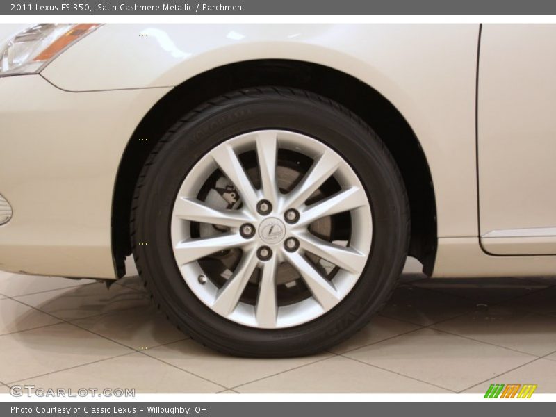 Satin Cashmere Metallic / Parchment 2011 Lexus ES 350