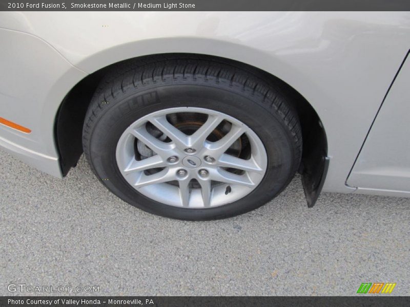 Smokestone Metallic / Medium Light Stone 2010 Ford Fusion S