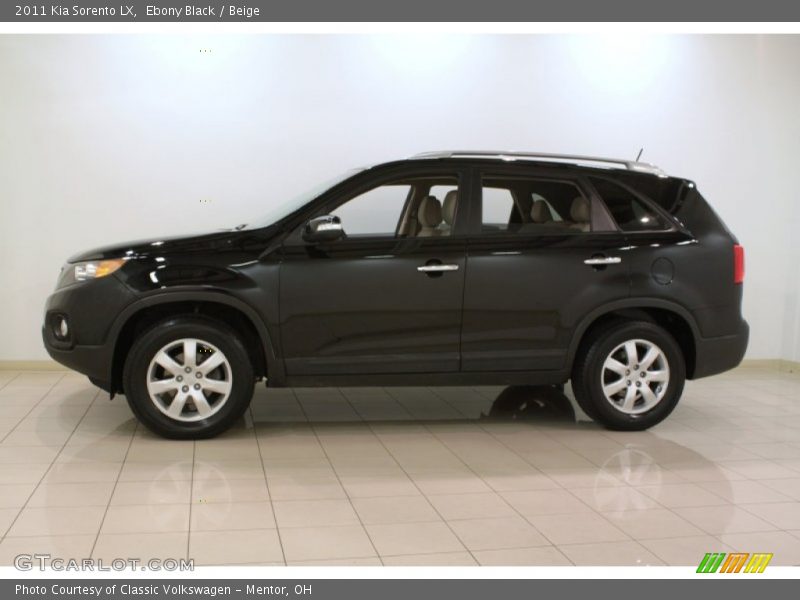 Ebony Black / Beige 2011 Kia Sorento LX