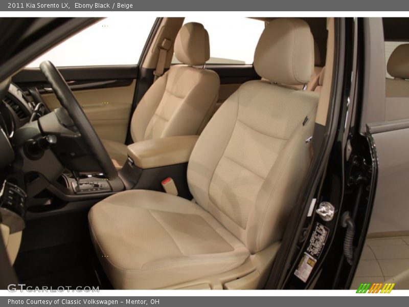 Ebony Black / Beige 2011 Kia Sorento LX