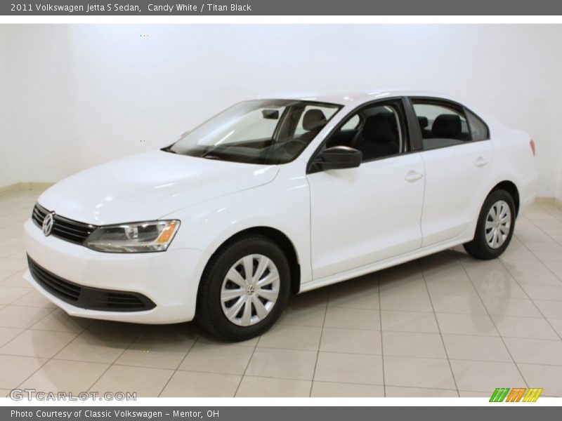 Candy White / Titan Black 2011 Volkswagen Jetta S Sedan