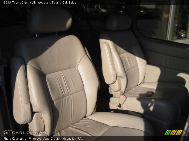 Woodland Pearl / Oak Beige 1999 Toyota Sienna LE