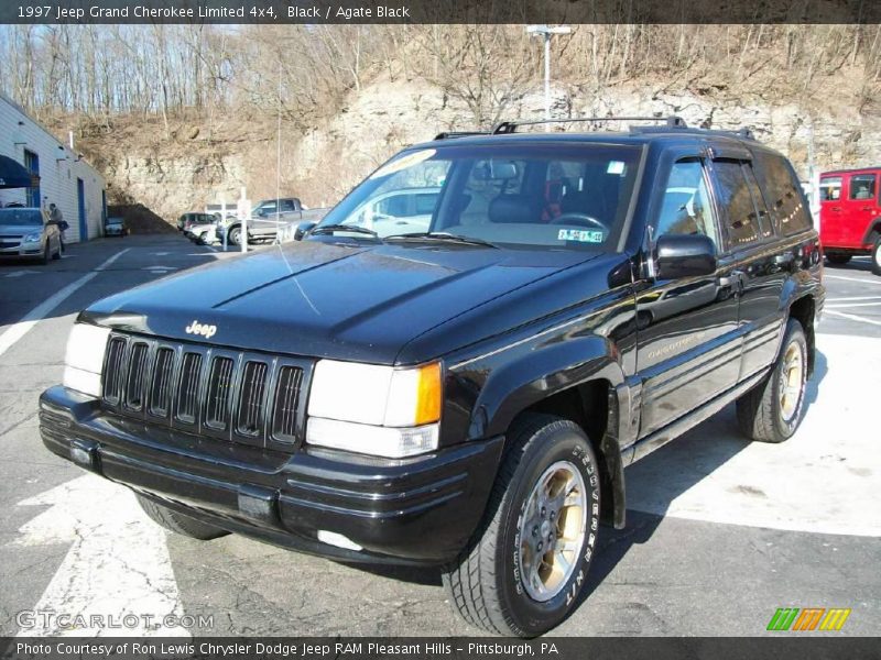 Black / Agate Black 1997 Jeep Grand Cherokee Limited 4x4