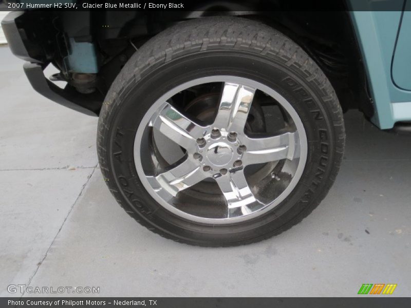 Custom Wheels of 2007 H2 SUV