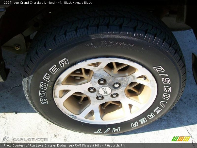 Black / Agate Black 1997 Jeep Grand Cherokee Limited 4x4