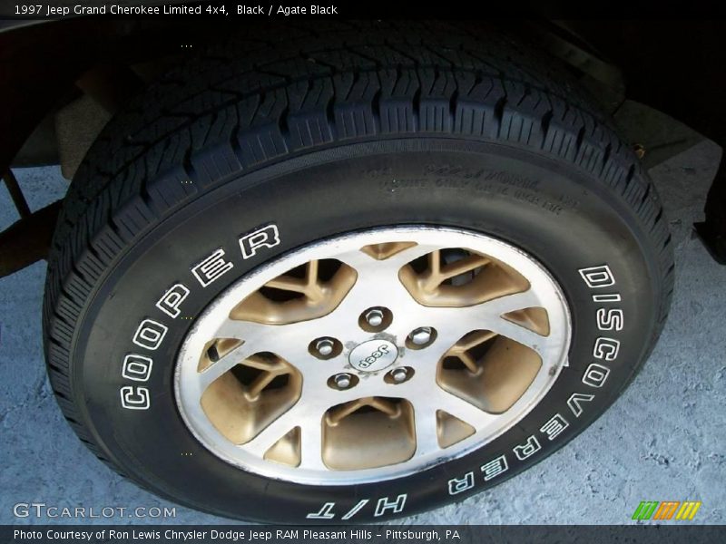 Black / Agate Black 1997 Jeep Grand Cherokee Limited 4x4