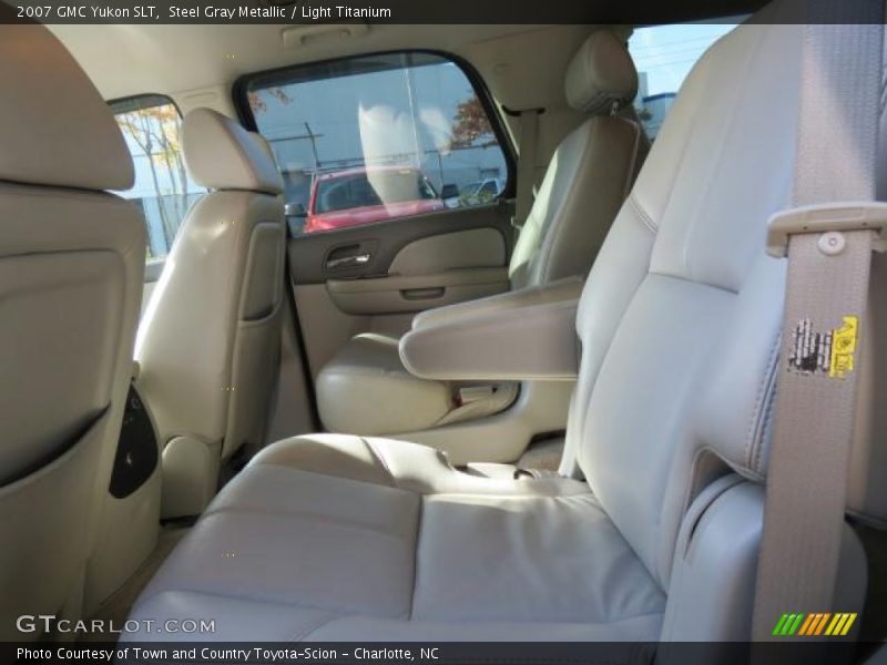 Steel Gray Metallic / Light Titanium 2007 GMC Yukon SLT