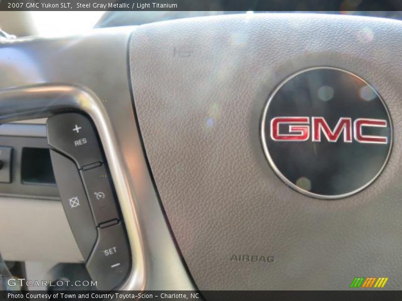 Steel Gray Metallic / Light Titanium 2007 GMC Yukon SLT