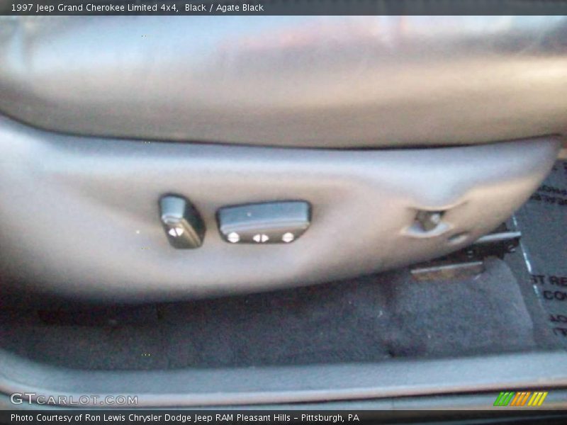 Black / Agate Black 1997 Jeep Grand Cherokee Limited 4x4
