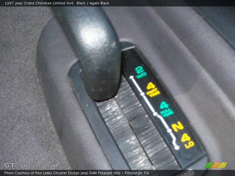 Black / Agate Black 1997 Jeep Grand Cherokee Limited 4x4