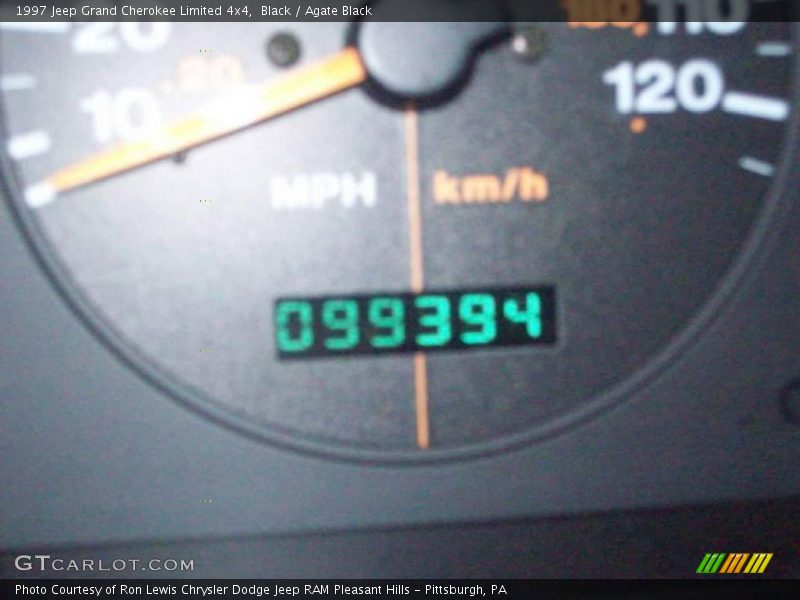 Black / Agate Black 1997 Jeep Grand Cherokee Limited 4x4