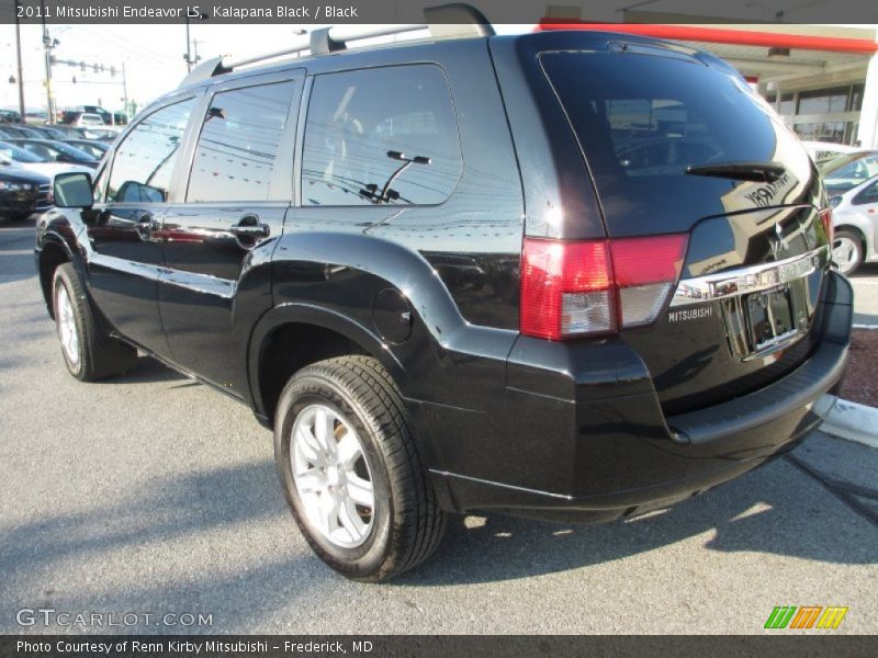 Kalapana Black / Black 2011 Mitsubishi Endeavor LS