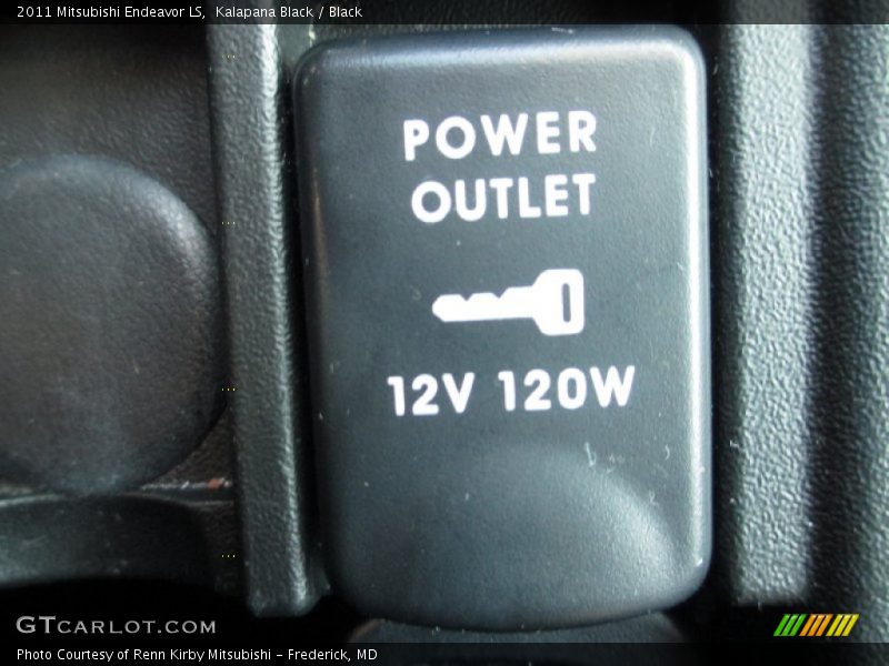 Kalapana Black / Black 2011 Mitsubishi Endeavor LS