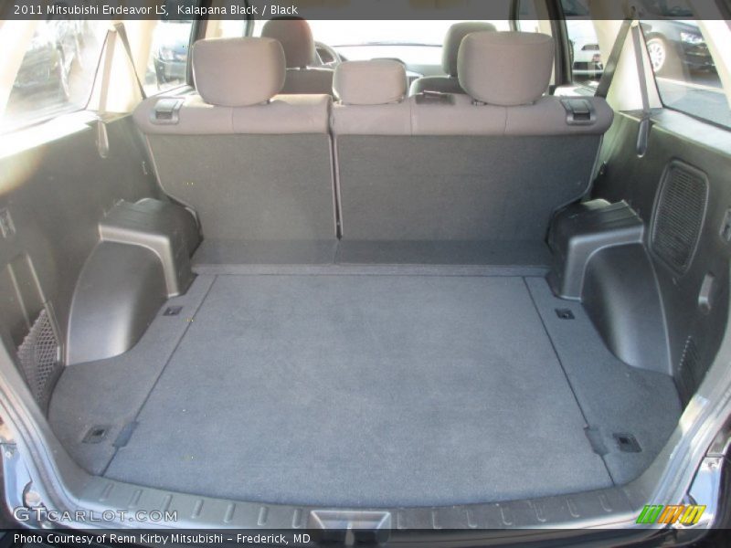 Kalapana Black / Black 2011 Mitsubishi Endeavor LS